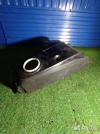 Борода, центральная консоль mitsubishi lancer9