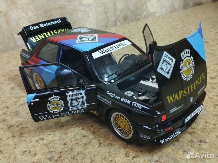 Модель автомобиля BMW M3 Sport чёрный масштаб 1:24