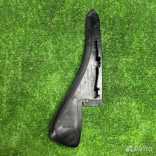 Молдинг лобового стекла правый Renault Master 3