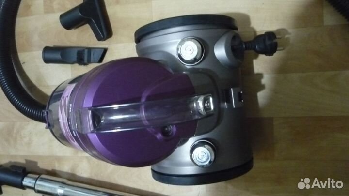 Пылесос 2200W