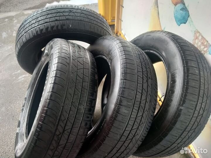Motomaster Total Terrain A/P 225/65 R17 86B