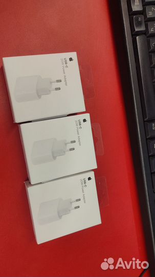 Зарядка на iPhone 20w