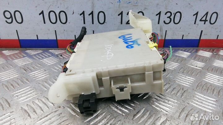 Блок комфорта Toyota Prius (09-16 года) ZVW30, ZVW