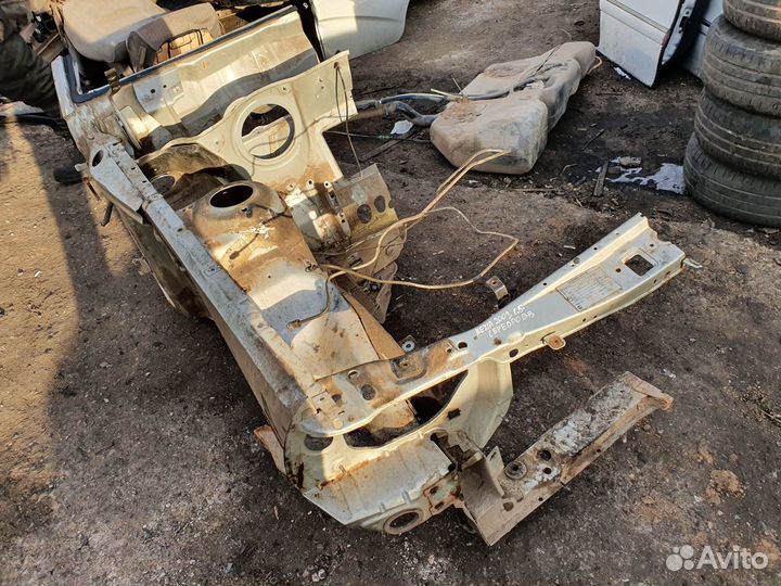 Лонжерон передний правый четверть daewo nexia n150