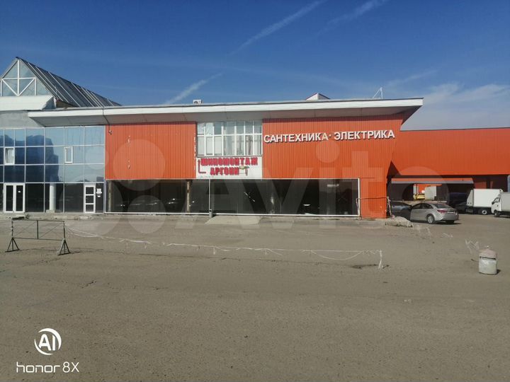 Автосалон, 860 м² на Варшавском шоссе