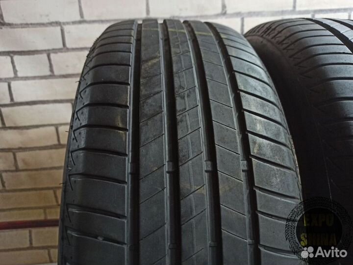 Bridgestone Turanza T005 235/50 R19