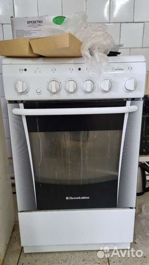 Плита электрическая бу с духовкой