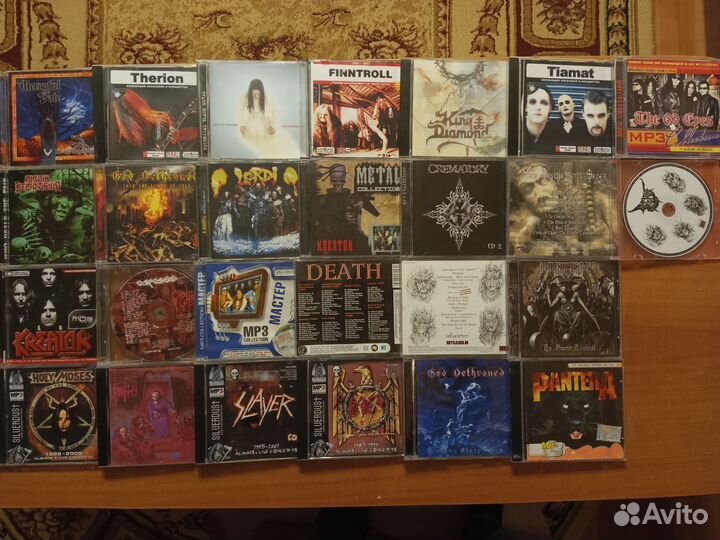 Коллекция дисков Heavy Metal