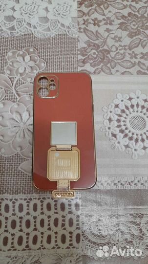 Чехол на iPhone 11