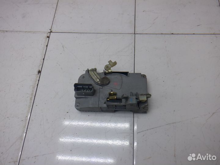 Замок двери передней левой Citroen C5