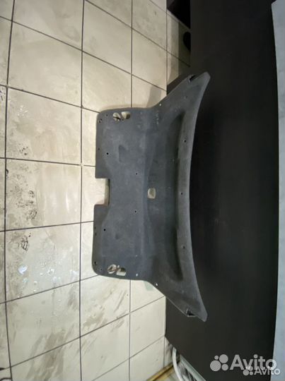 Обшивка багажника Mercedes-Benz W210