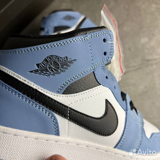 Кроссовки Air Jordan 1 University Blue (36-45)