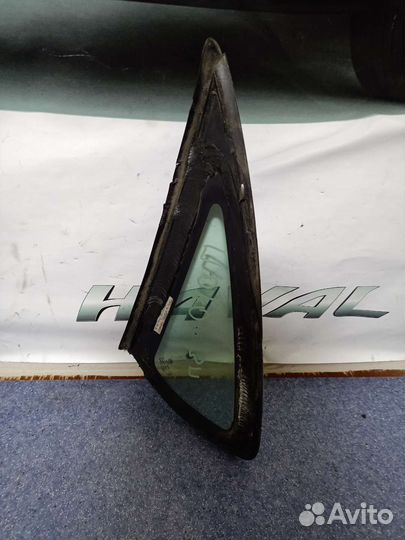 Форточка задняя Volkswagen polo5