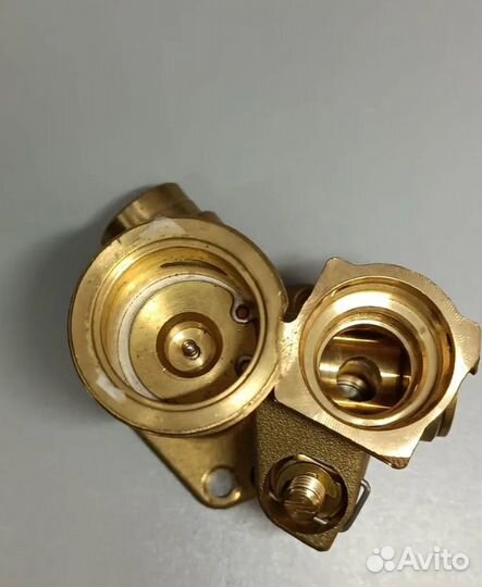 Трехходовой клапан без мотора под красный для TEC