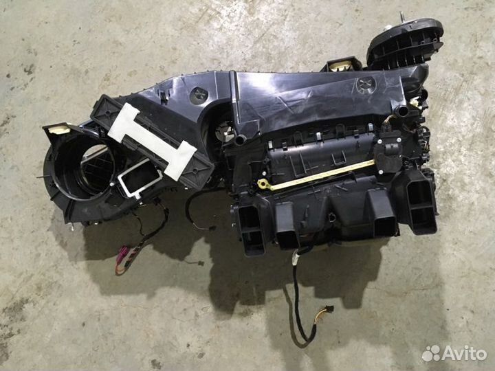 Корпус печки Mercedes-Benz E-Class C207 273966