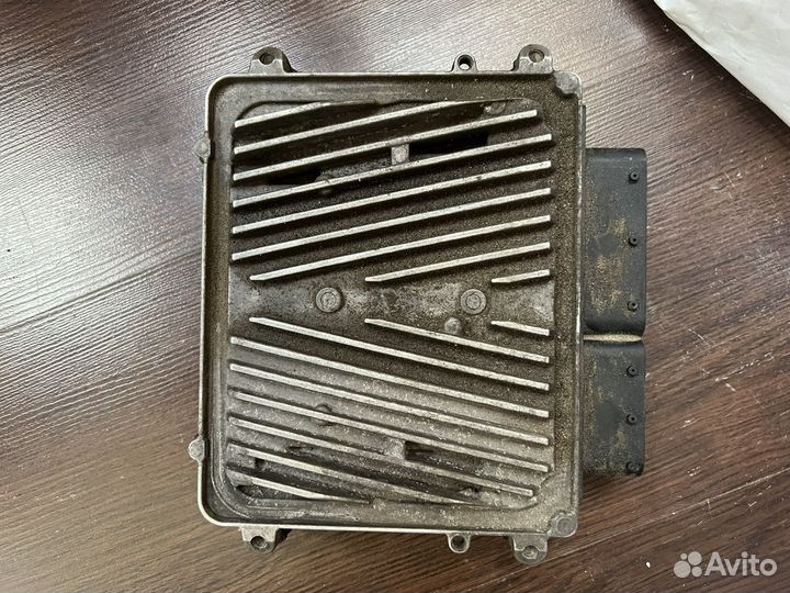 Блок управления двигателем Mercedes