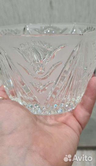 Ваза хрустальная