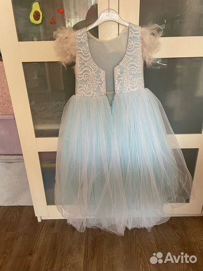 Платье для девочки нарядное