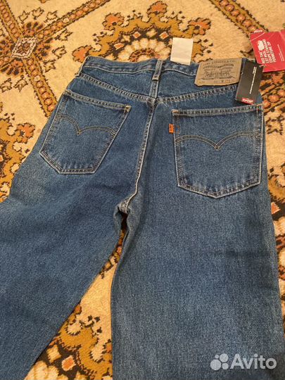 Джинсы levis женские