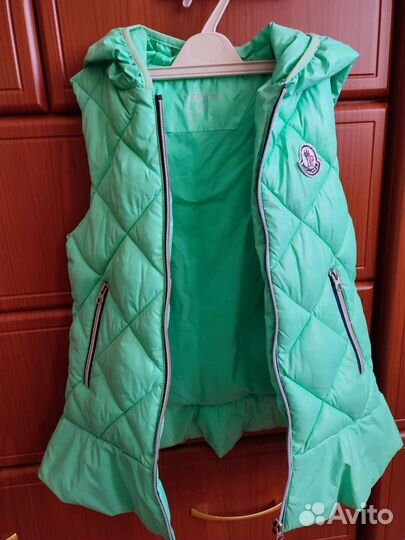 Жилет утепленный для девочки 130