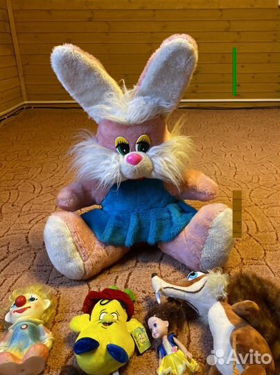 Игрушки и книги одним пакетом