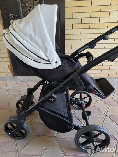 Коляска 2 в 1 adamex