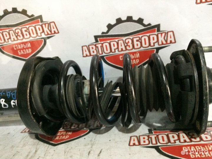 Стойка передняя Honda Stream RN8 R20A 2006