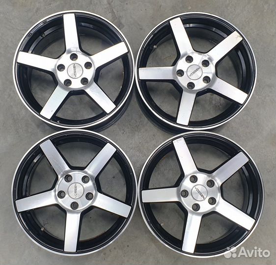 Реплика Vossen на Opel Astra J R16 5x105