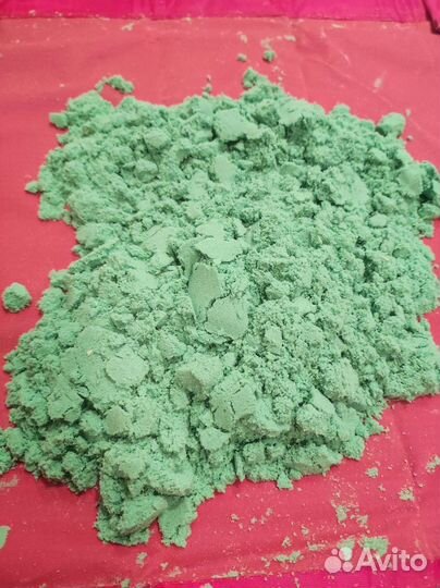 Кинетический песок с песочницей и формочками