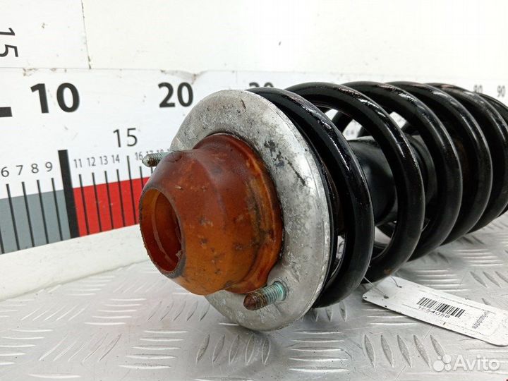 Стойка для Volkswagen Passat 5 GP