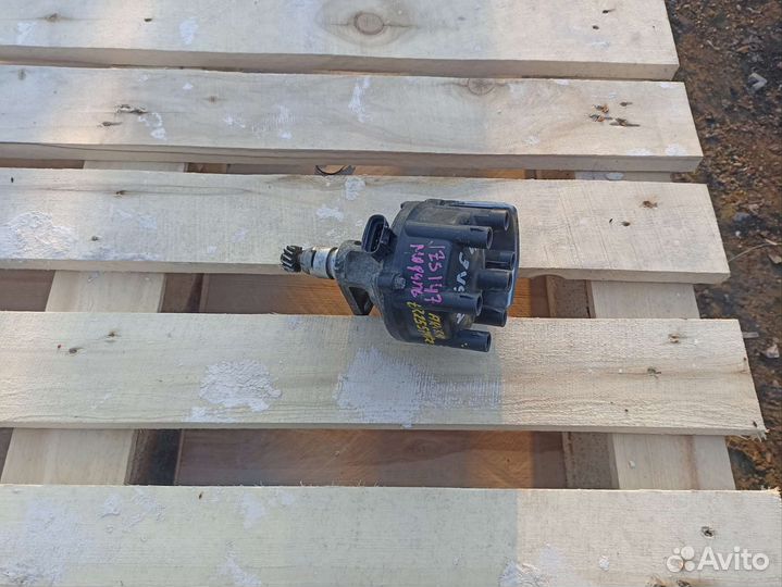 Трамблер Toyota crown 141