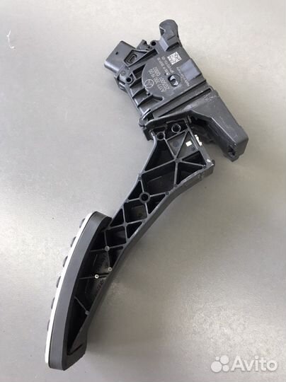 Педаль газа Mercedes-Benz Cla200 W177 W118 M282