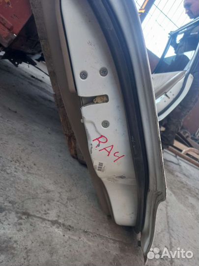 Дверь задняя правая Honda Odyssey