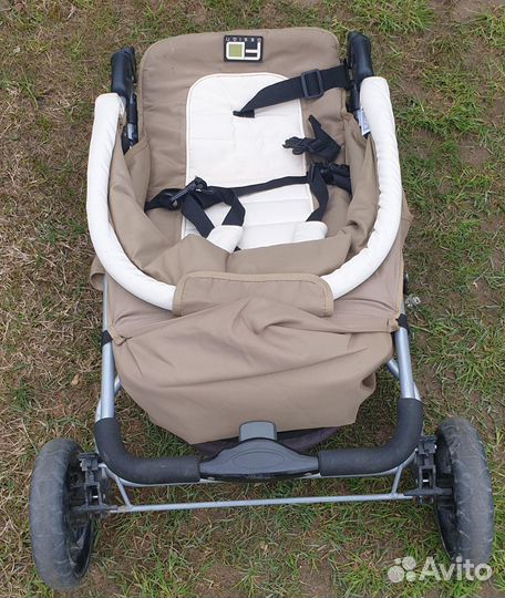 Уличная коляска
