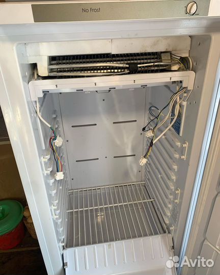 Ремонт холодильников Ремонт стиральных машин