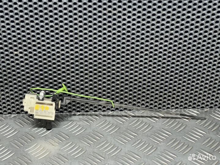 Активатор люка бензобака BMW X5 E70