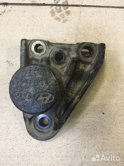 Кронштейн двигателя правый Hyundai Santa Fe 4 D4HB