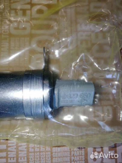 Клапан управления фазорегулятором 8200823650