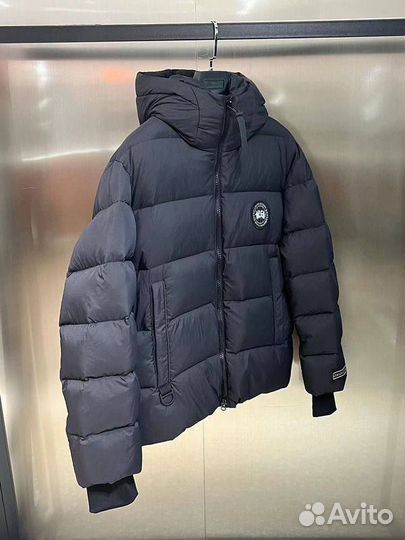 Пуховик Canada Goose