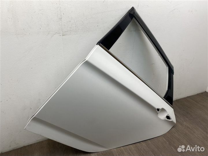 Дверь задняя левая Hyundai I40 универсал 2011-2018