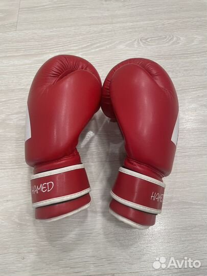 Боксерские перчатки 14 oz