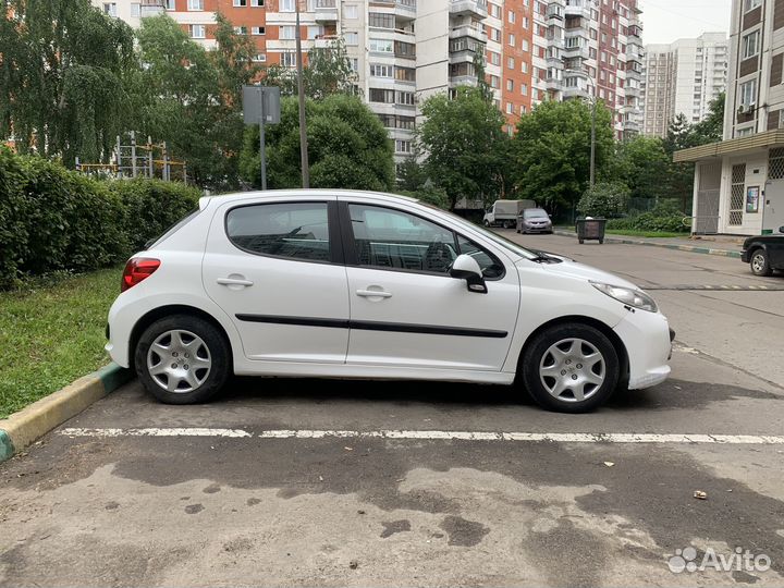 Peugeot 207 1.6 AT, 2009, 130 000 км