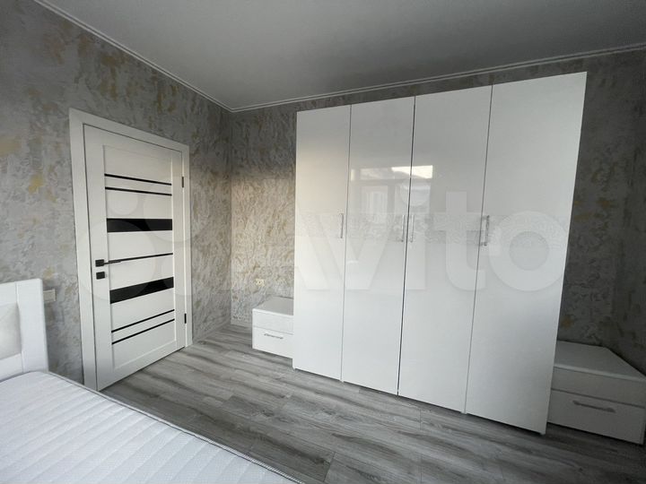 2-к. квартира, 54,3 м², 2/2 эт.