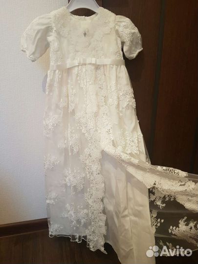 Крестильное платье с чепчиком для девочки