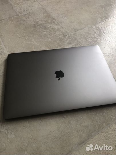 Apple MacBook Pro 15 2017