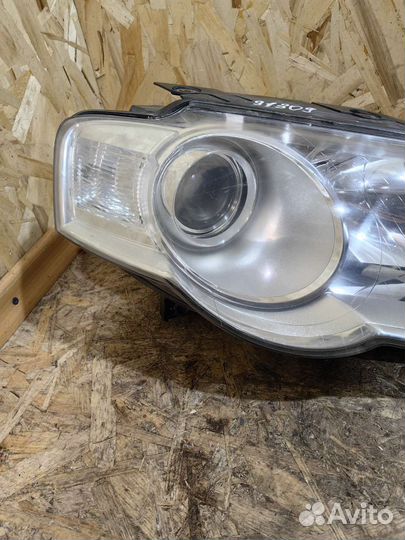 Фара Правая Пассат Б6 Галоген бу Оригинал