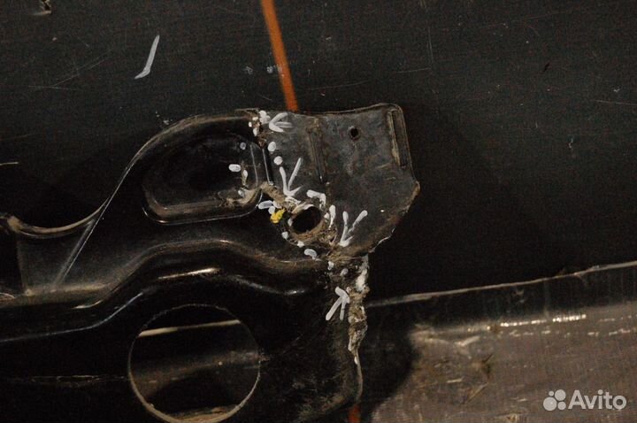 Усилитель бампера заднего - Hyundai Genesis