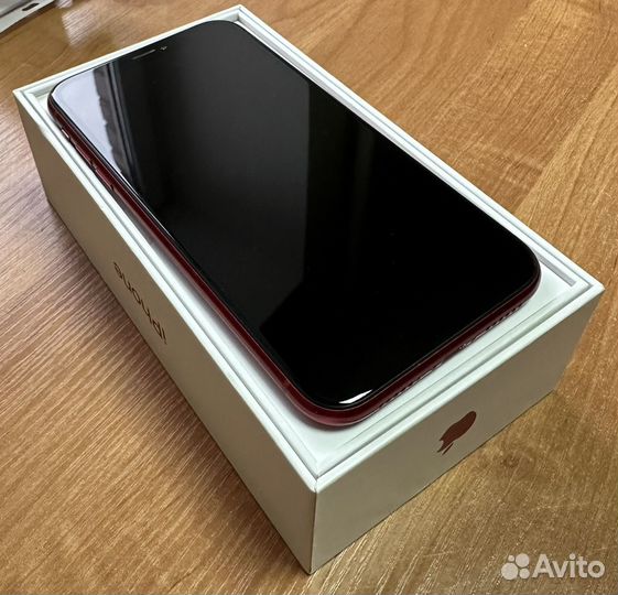 iPhone Xr, 64 ГБ