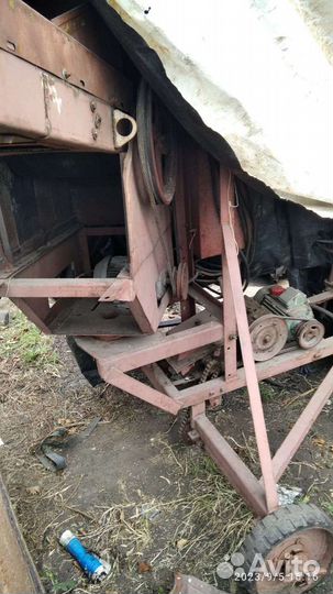 Зернопогрузчик Воронежсельмаш Погрузчик зерна (ПЗМ-80), 1991