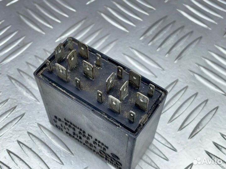 Реле 393 Audi Tt 8N